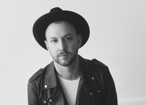 Matt Simons with Hat